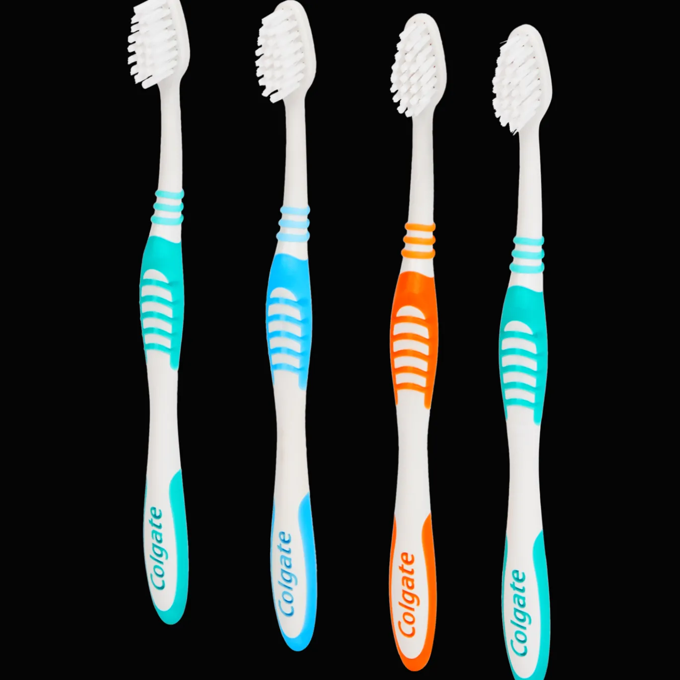 Colgate Mondverzorging^tandenborstels Extra Clean