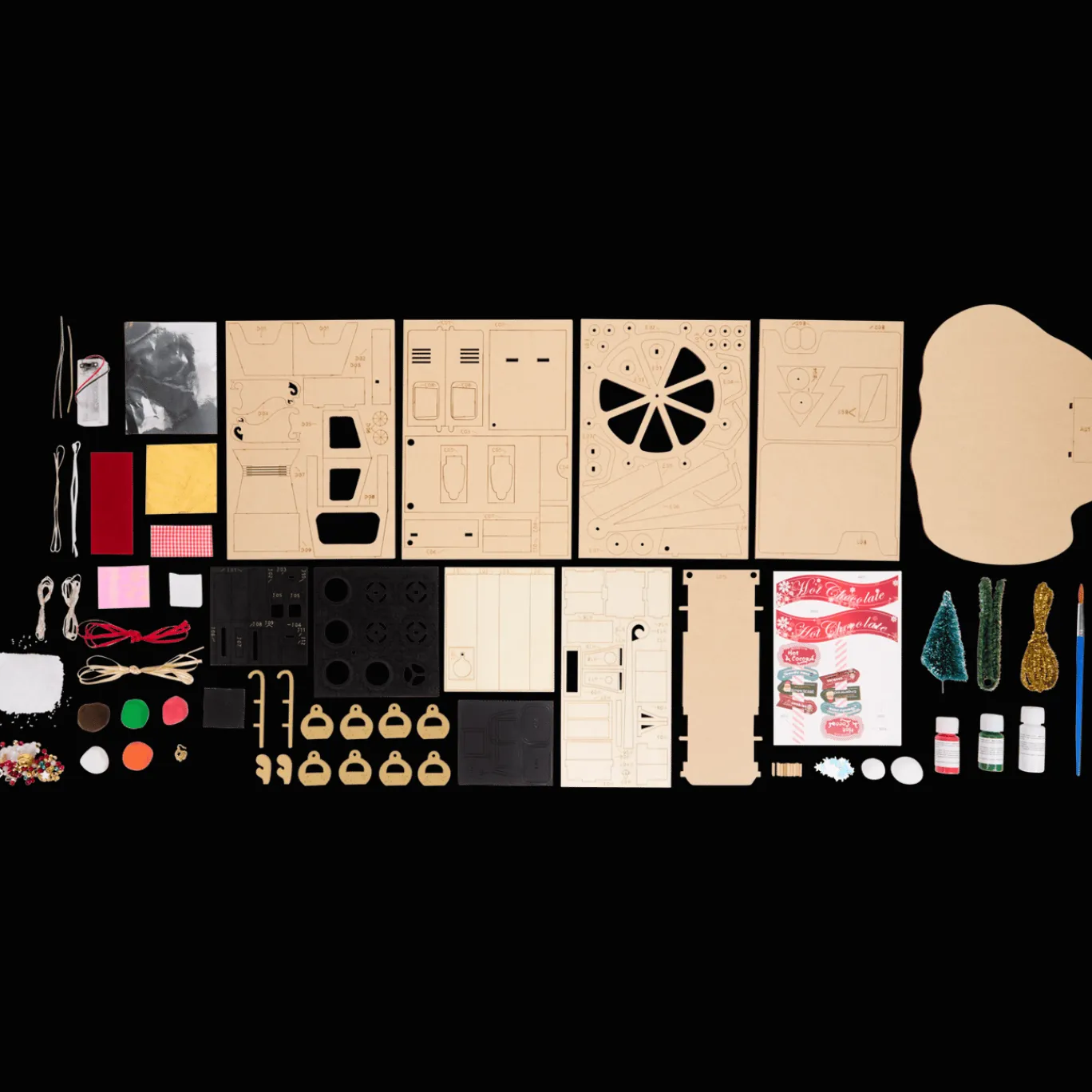 Action Knutselen^Crafts & Co bouw je eigen kersthuisje