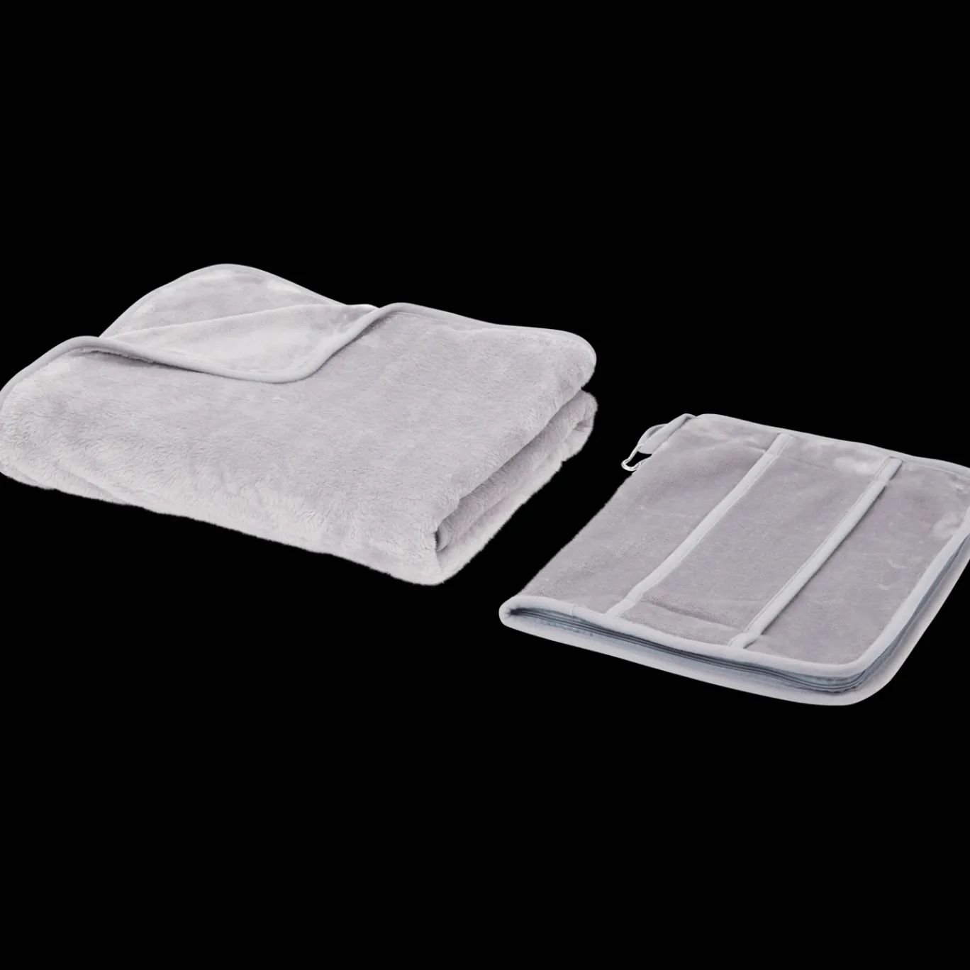 Action Kampeerspullen^2-in-1 reisdeken & reiskussen