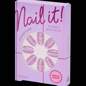 Action Make-Up^Kunstnagels