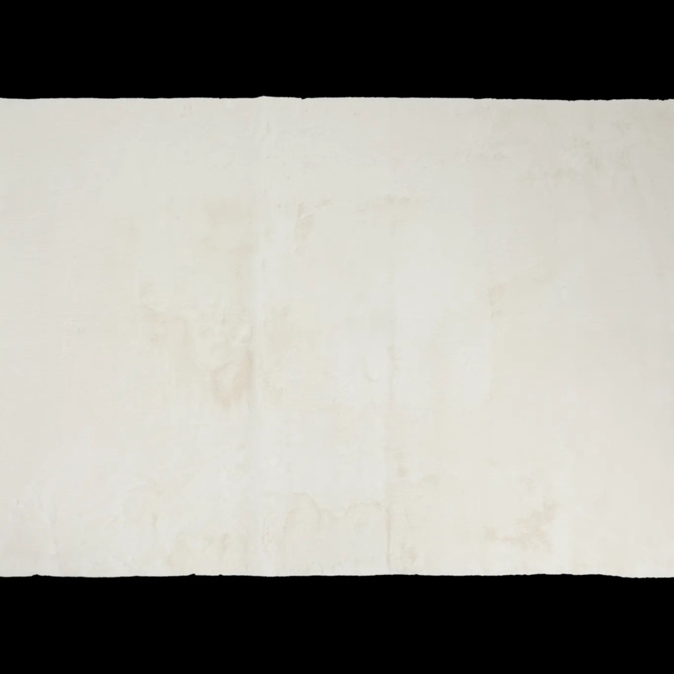 Action Woonaccessoires^Vloerkleed van imitatiebont